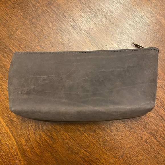 Portland Leather Goods Groupie Grey Utility Pouch - Picture 2 of 7